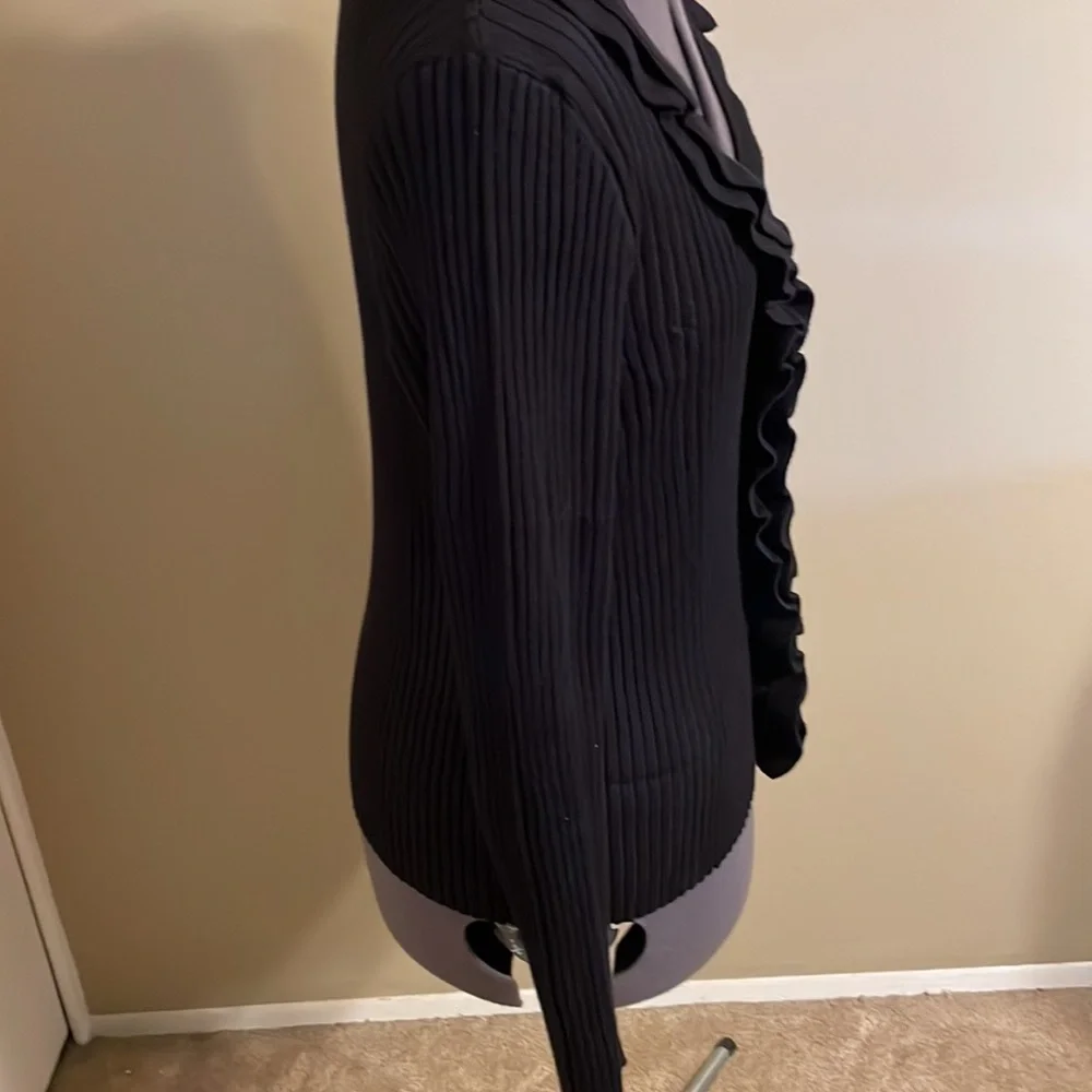 Venus Sweater - Picture 5 of 5